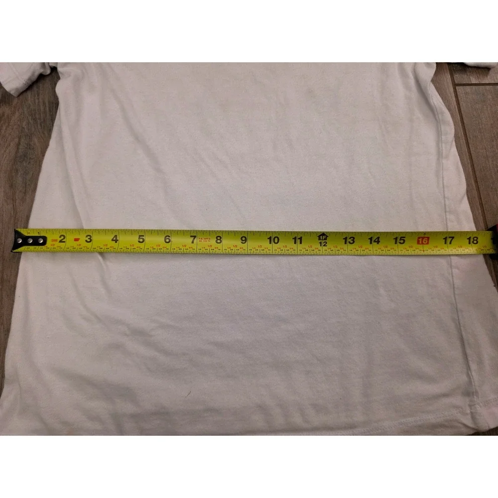 True Religion Mens White Buddha Graphic T-Shirt Medium Metallic Horseshoe Logo